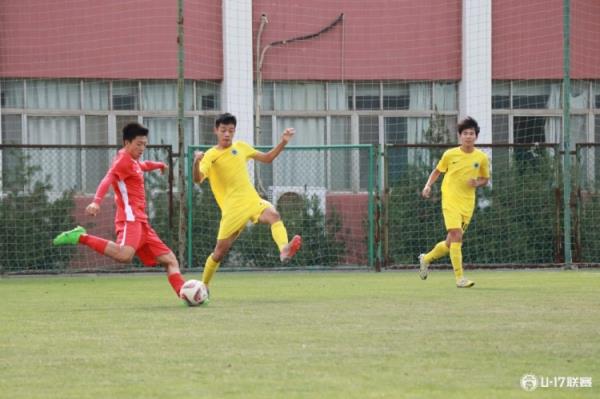 中青赛U17组决赛第一阶段第四轮：海港U17队2-0深圳新鹏城U17队