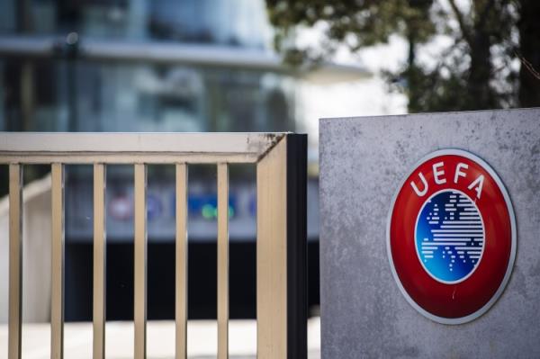 泰晤士报：塞尔维亚足协曾与欧足联联系，但并未威胁退出欧洲杯