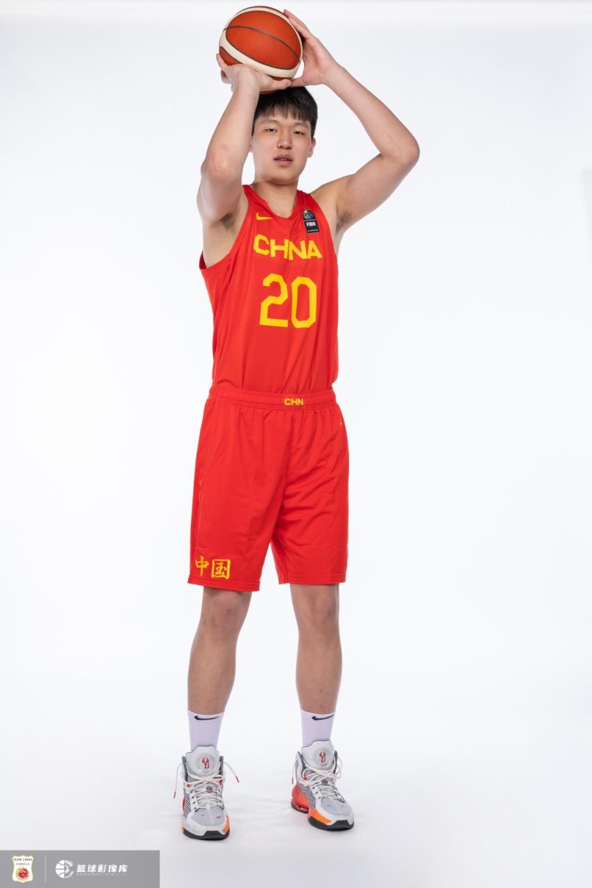 不理想！中国男篮出现多达23次失误和29次犯规 对手仅10次失误